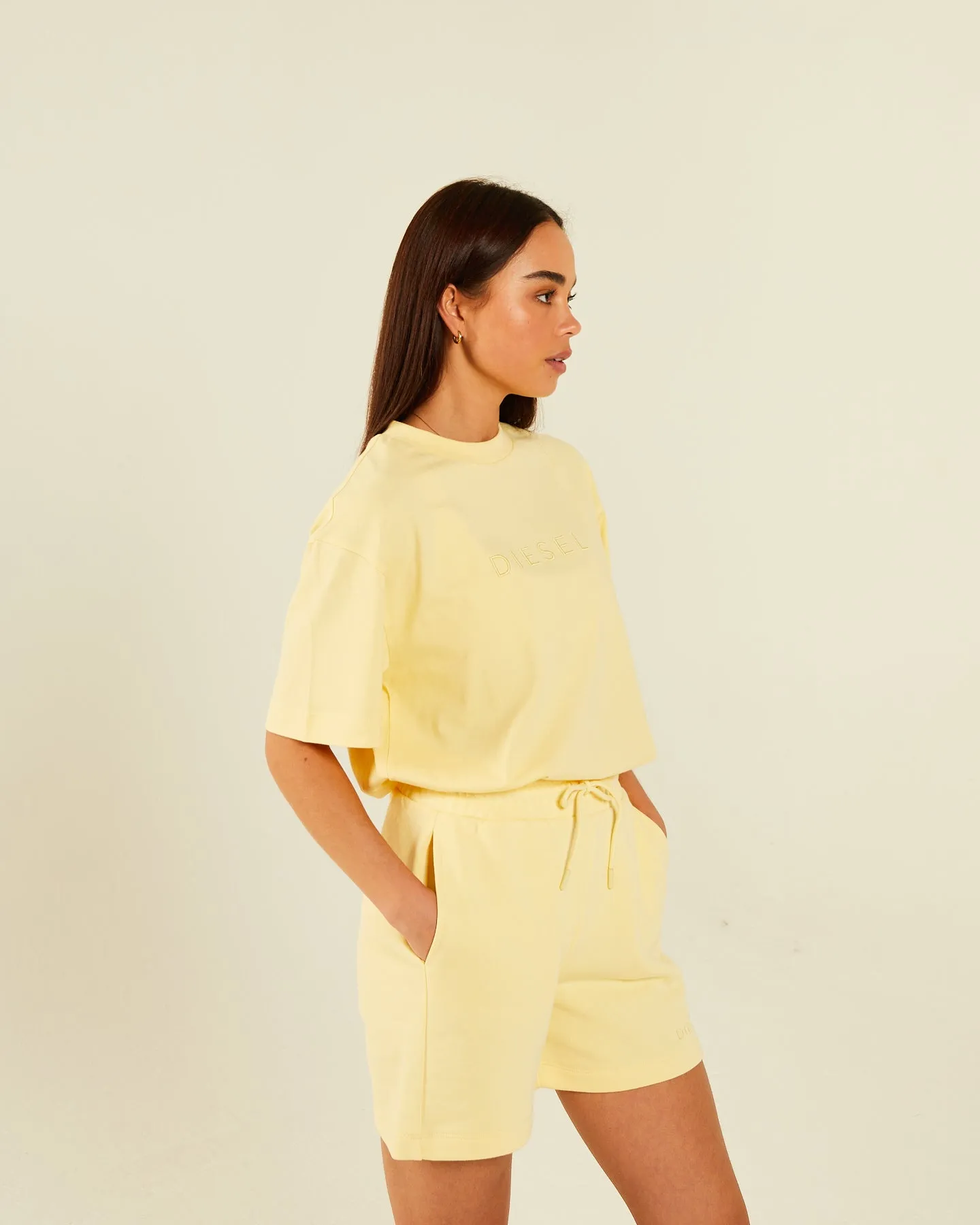 Arlene Tee Soft Yellow