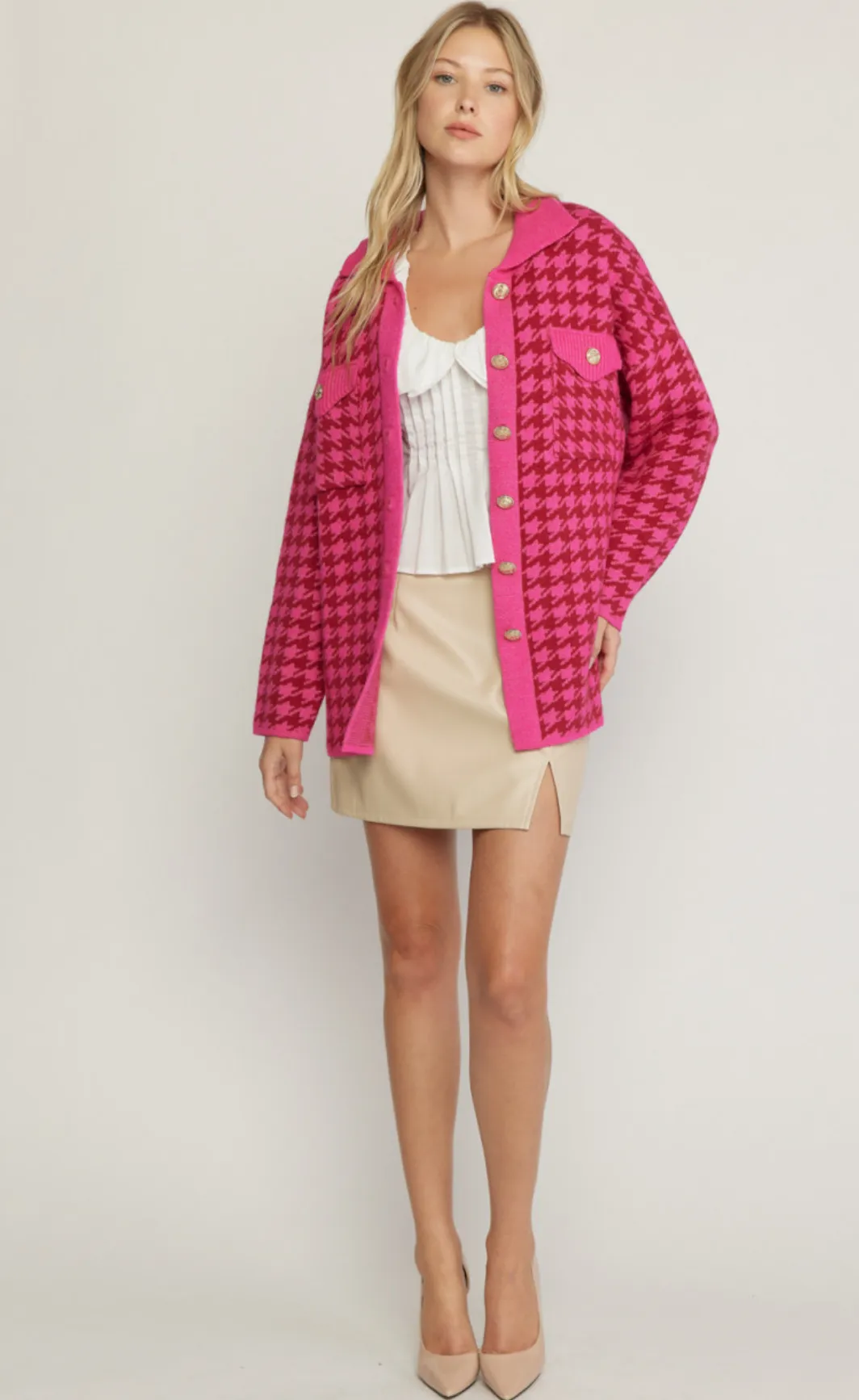 houndstooth collared button up sweater jacket - fuchsia