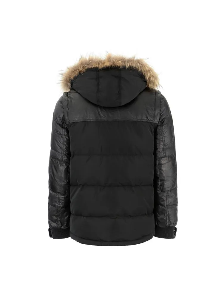 Modern Warm Winter Jacket For Men Perfectly Protects Against the Cold