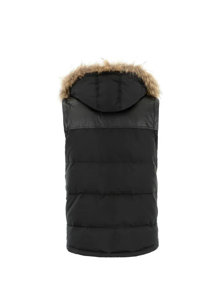 Modern Warm Winter Jacket For Men Perfectly Protects Against the Cold