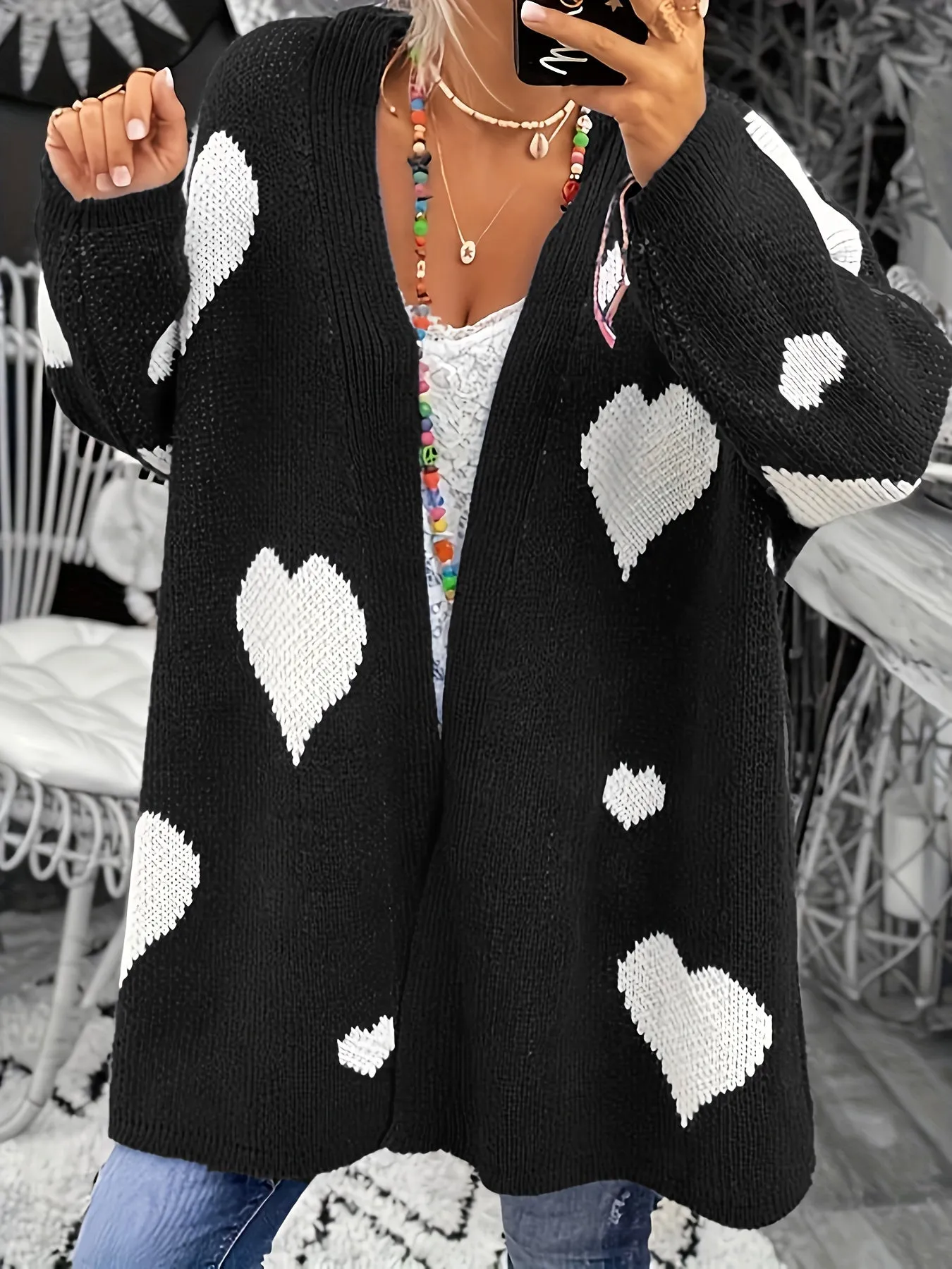 Stylish Heart Print Plus Size Cardigan with Medium Stretch